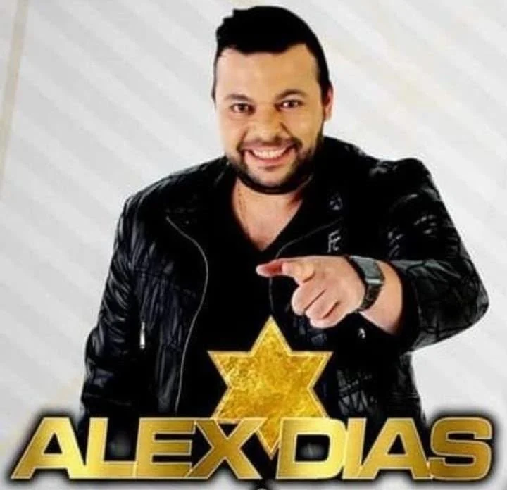 Arte Alex Dias com estrela